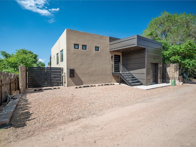 House for sale in Santa Fe, New Mexico