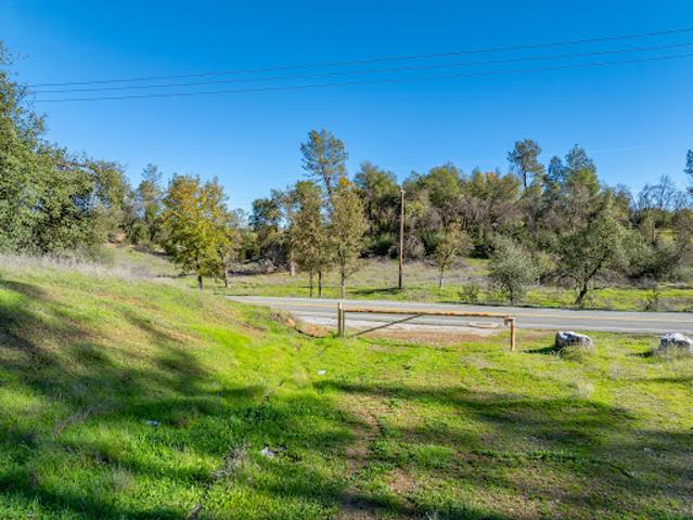 House for sale in Shasta, California
