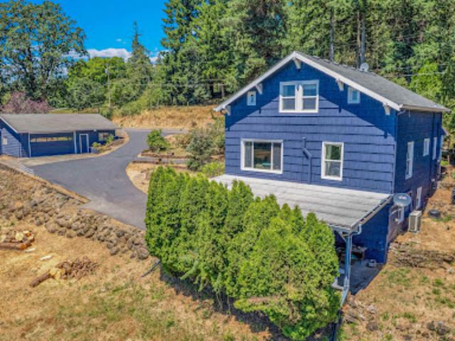 House for sale in Oregonia