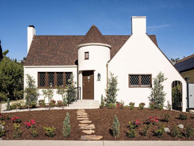 House for sale in Canoga Park, California