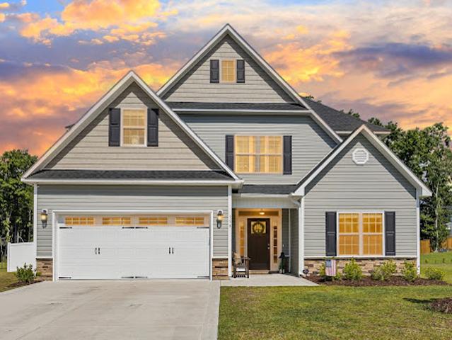 House for sale in Sneads Ferry, North Carolina