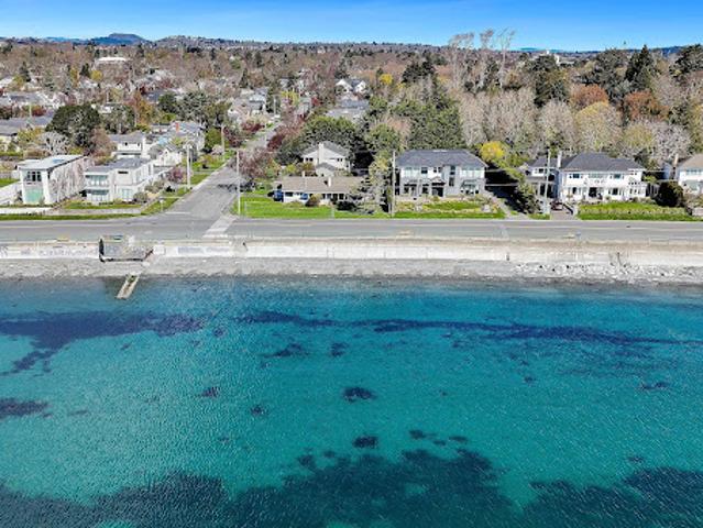 House for sale in Oak Bay, British Columbia