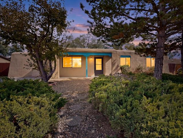 House for sale in Santa Fe, Santa Fe County