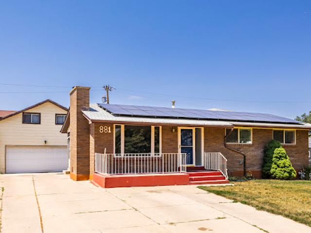 House for sale in Layton House for sale in Layton