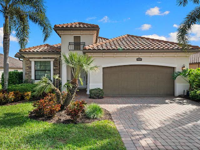 House for sale in Naples, Florida