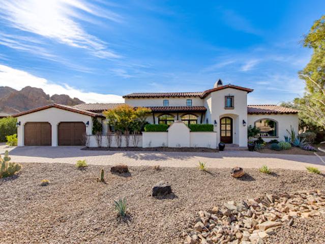 House for sale in Paradise Valley, Arizona