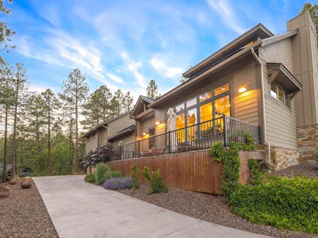 House for sale in Flagstaff, Arizona