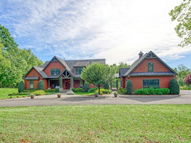 House for sale in Leesburg, Loudoun County