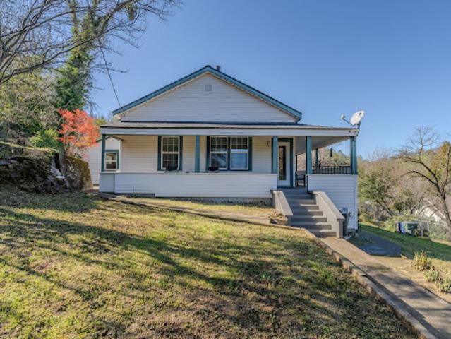 House for sale in Amador City, California