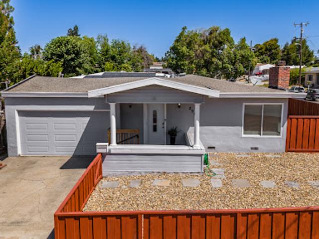 House for sale in Hayward House for sale in Hayward
