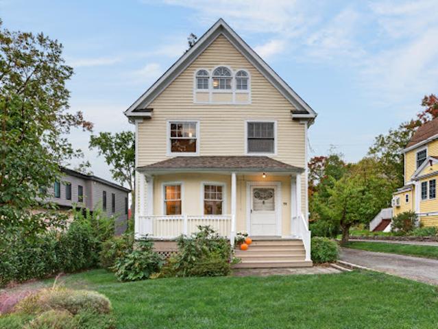 House for sale in Millburn, Essex County