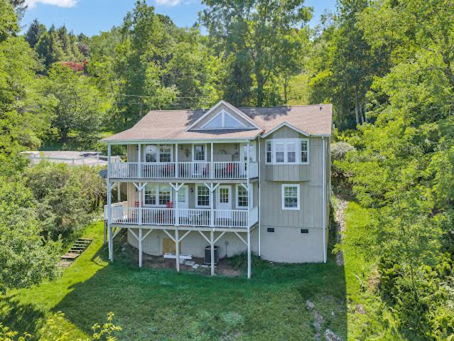 House for sale in Watauga, North Carolina