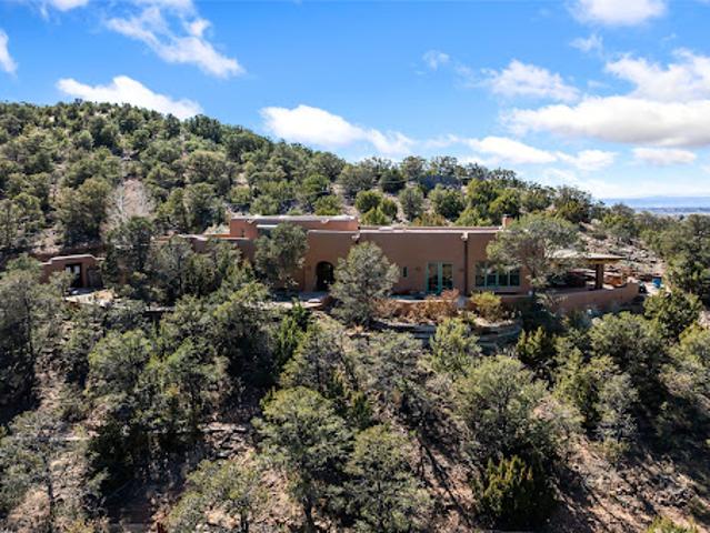 House for sale in Santa Fe, New Mexico