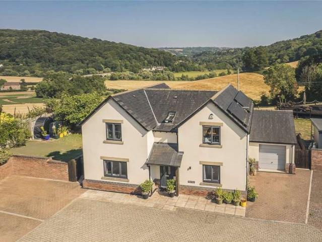 House for sale in Goodrich