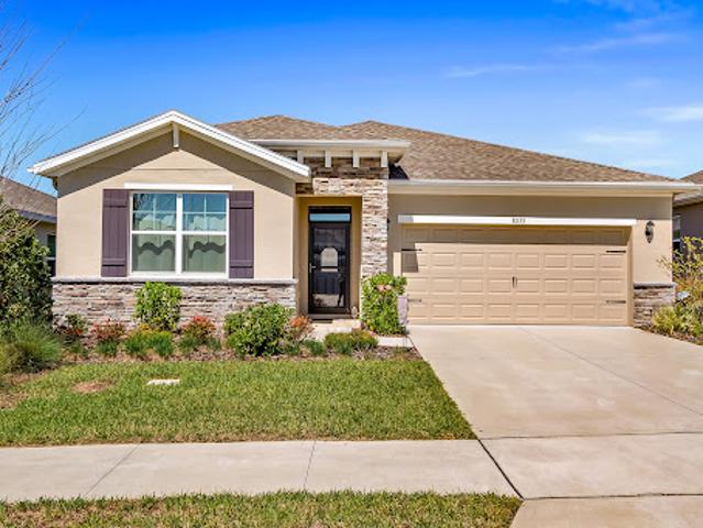 House for sale in Oxford, Florida