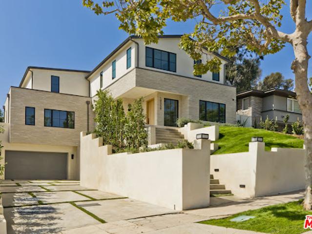 House for sale in Canoga Park, California