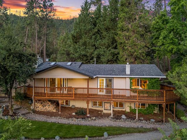House for sale in Grants Pass House for sale in Grants Pass