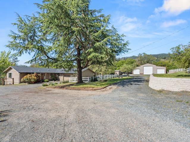 House for sale in Oregonia