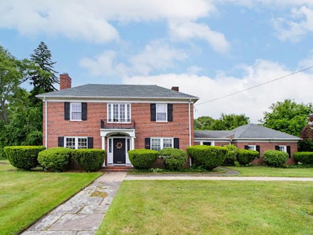 House for sale in Warwick, Rhode Island