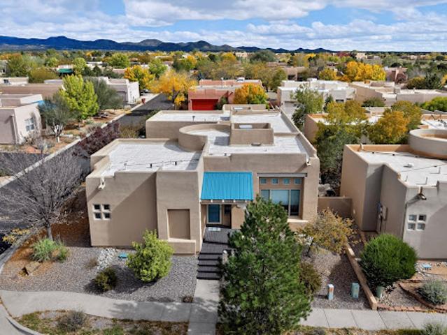 House for sale in Santa Fe, Santa Fe County