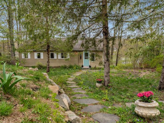 House for sale in Glenwood, New Jersey