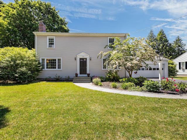 House for sale in Cumberland, Rhode Island