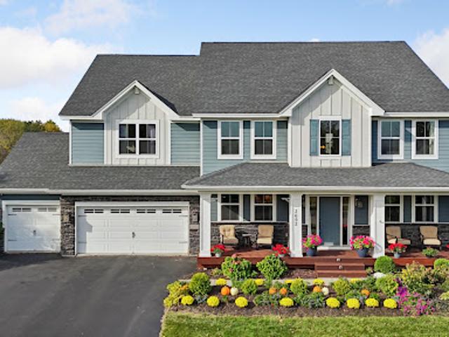 House for sale in Chaska, Carver County