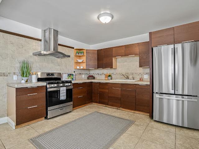 House for sale in Canoga Park, California