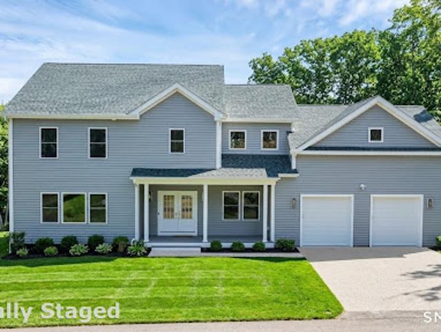 House for sale in East Lyme, Connecticut