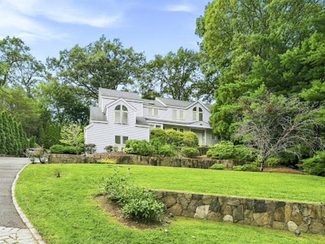 House for sale in Hartsdale, New York