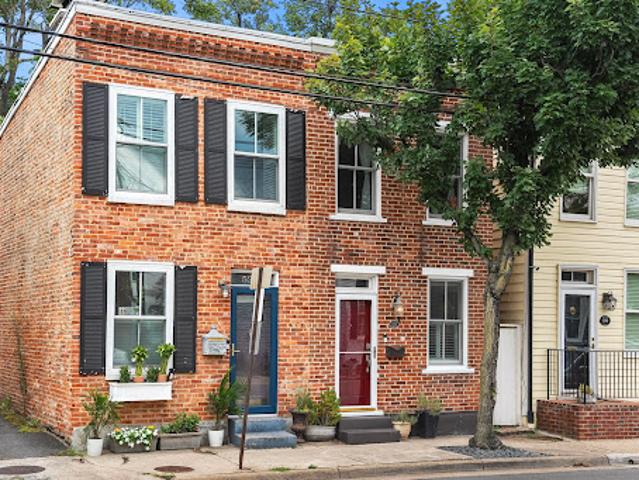 House for sale in Virginia