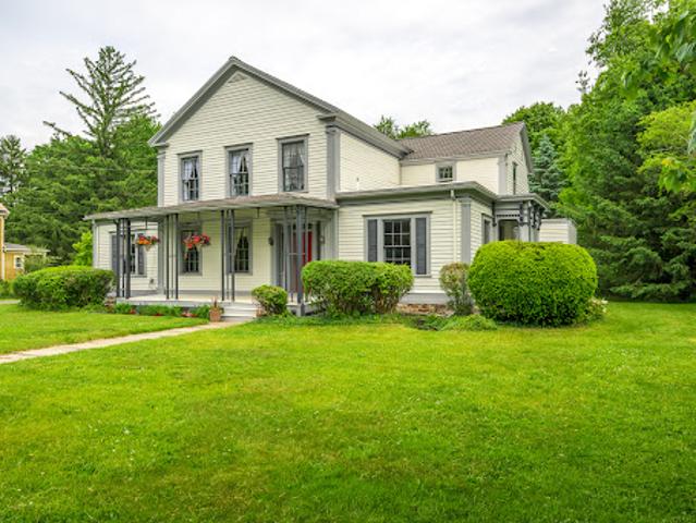 House for sale in Kinderhook, New York