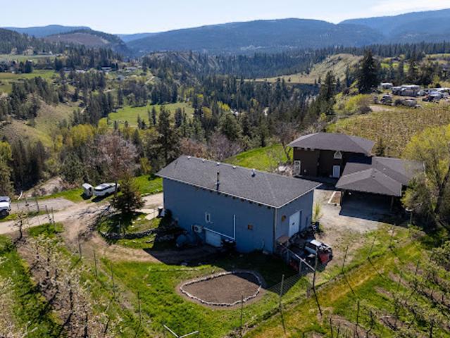 House for sale in Winfield, British Columbia
