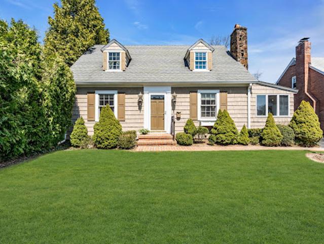 House for sale in Monmouth, New Jersey