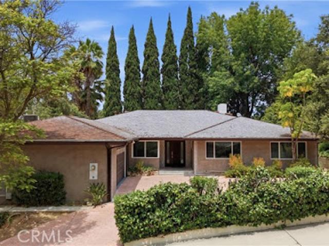 House for sale in Sherman Oaks Neighborhood Council District, Canoga Park