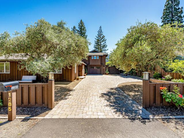 House for sale in Saint Helena, California
