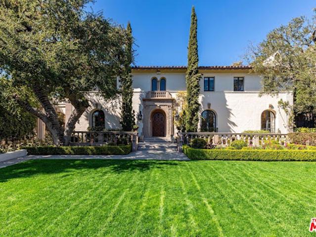 House for sale in Canoga Park, California