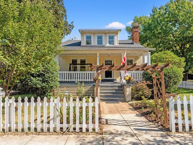 House for sale in Washington