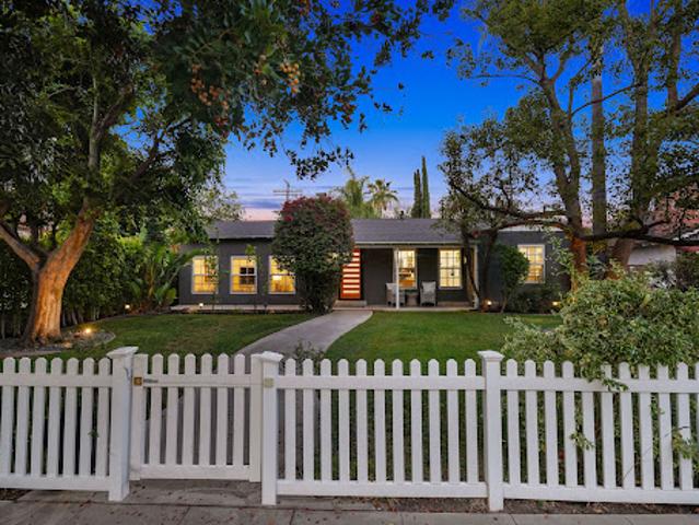 House for sale in Canoga Park, California