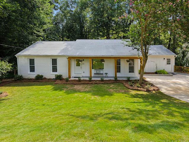House for sale in Roswell, Georgia