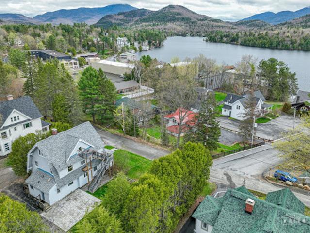 House for sale in Lake Placid