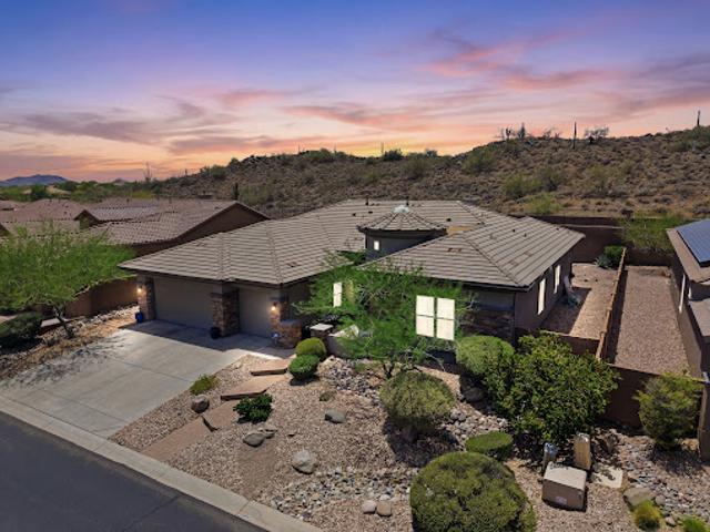 House for sale in New River, Arizona