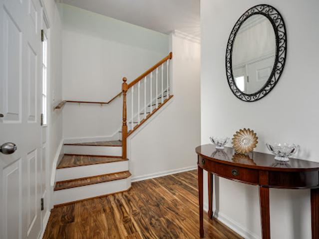 House for sale in Aurora, Kane County
