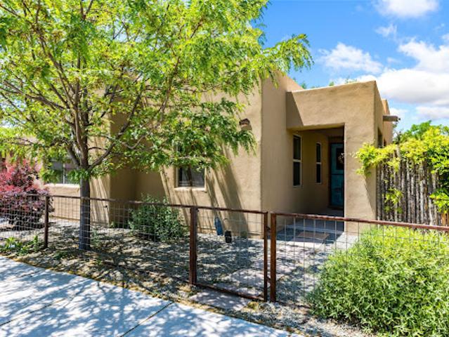 House for sale in Santa Fe, New Mexico