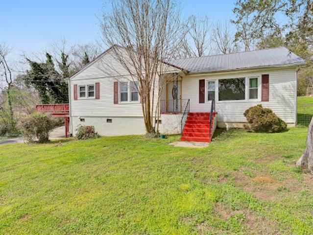 House for sale in Trenton, Georgia