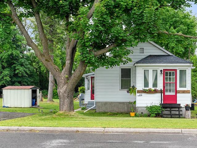 House for sale in Smiths Falls, Ontario