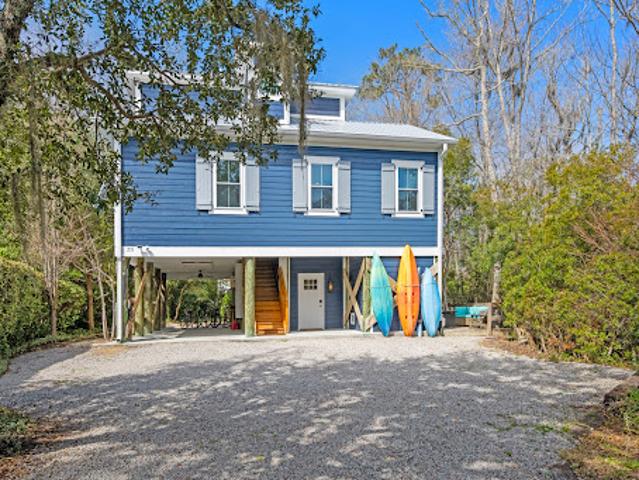 House for sale in Pawleys Island, South Carolina