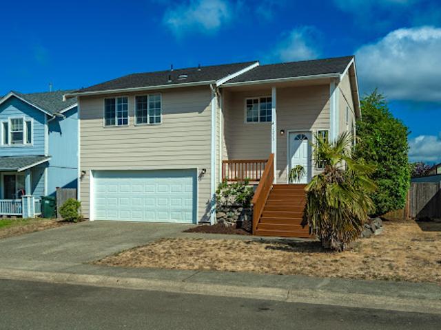 House for sale in Spanaway, Washington