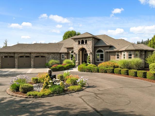 House for sale in Oregonia