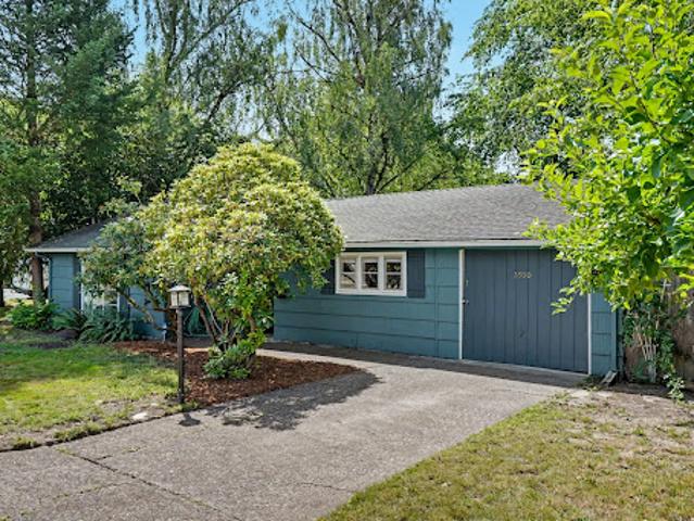 House for sale in Oregonia